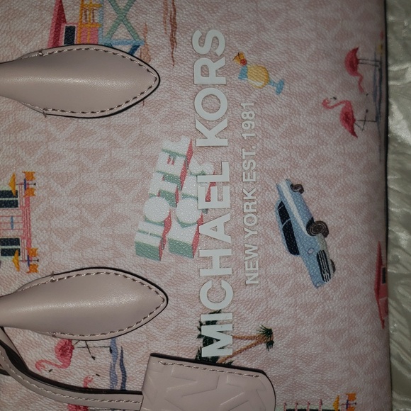 Michael Kors Mirella Jet Set Mini - Picture 2 of 8